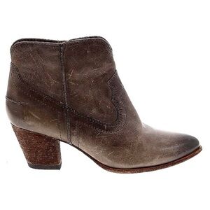 Frye Distressed Renee Western Short Ankle Boot